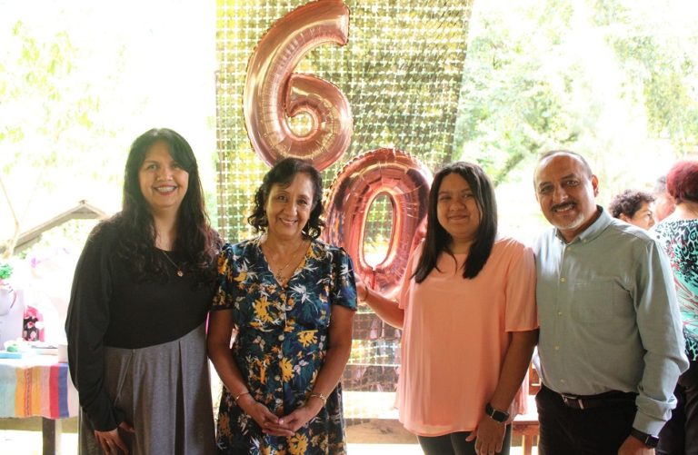 Mabi Cuevas, Tere Cuevas, Paola Córdova y Cutberto Córdova.