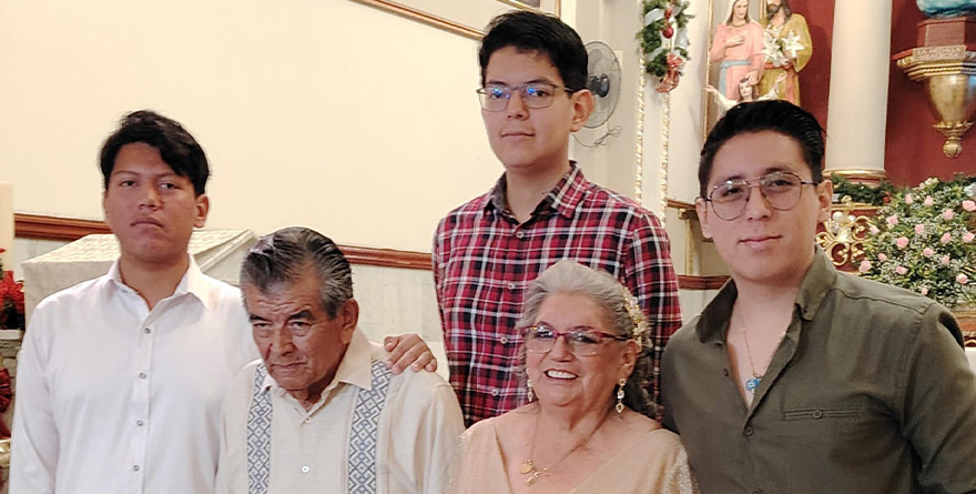 BODAS DE ORO DE LEONIDES Y ÁNGELA 3