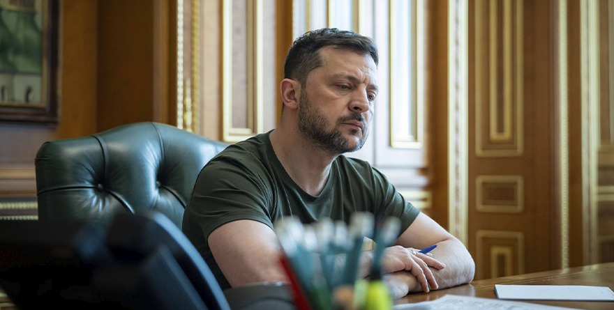 ACUDIRÁ ZELENSKY A REUNIÓN CON PUTIN, PERO ESPERA TREGUA