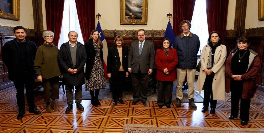 LA UNAM Y LA U. DE CHILE COLABORAN EN PROYECTOS DE INVESTIGACIÓN Y DOCENCIA