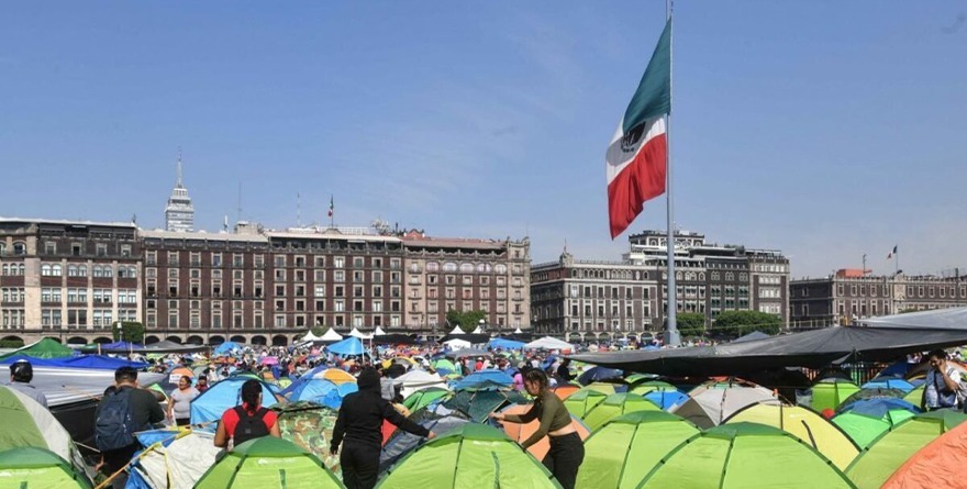 PERFILA LA CNTE PROLONGAR SU PLANTÓN EN EL ZÓCALO
