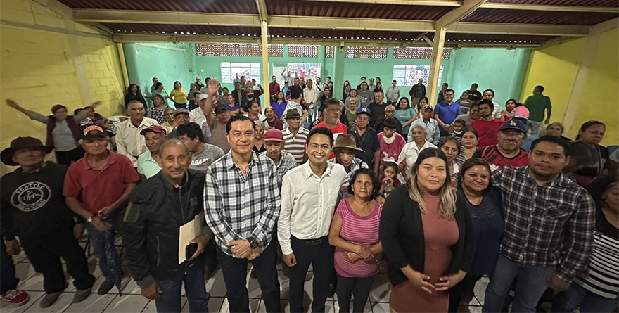 AGRADECE Y REFRENDA COMPROMISO NACHO LUNA CON MAHUIXTLÁN