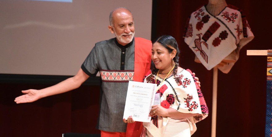 ARTE TEXTIL VERACRUZANO PREMIADO EN CERTAMEN NACIONAL