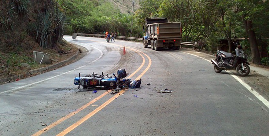 SATURAN URGENCIAS  ACCIDENTES EN MOTOS