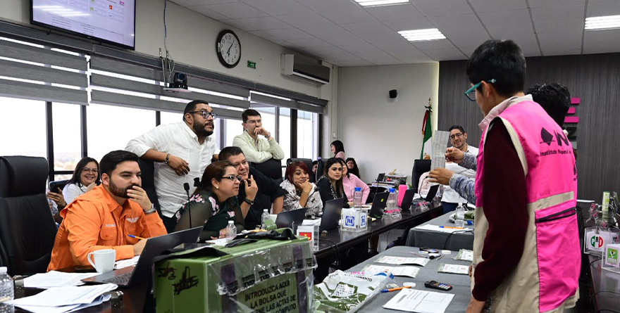REALIZAN SESIÓN DE CÓMPUTOS DE MECATLÁN, HIDALGOTITLÁN, TUXTILLA Y TEXHUACÁN