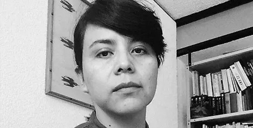 LEONARDA RIVERA GANADORA DEL PREMIO BELLAS ARTES DE CRÓNICA LITERARIA CARLOS MONTEMAYOR 2025