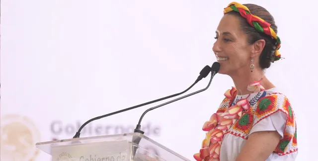 LA GIRA DE PRESIDENTE SHEINBAUM EN COATZACOALCOS: PROMESAS Y EXPECTATIVAS
