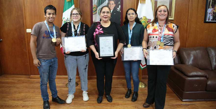 XALAPEÑOS PONEN EN ALTO A VERACRUZ EN LA FERIA DE CIENCIAS DE BALI