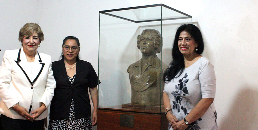 DEVELACIÓN DEL BUSTO DE MARÍA ENRIQUETA