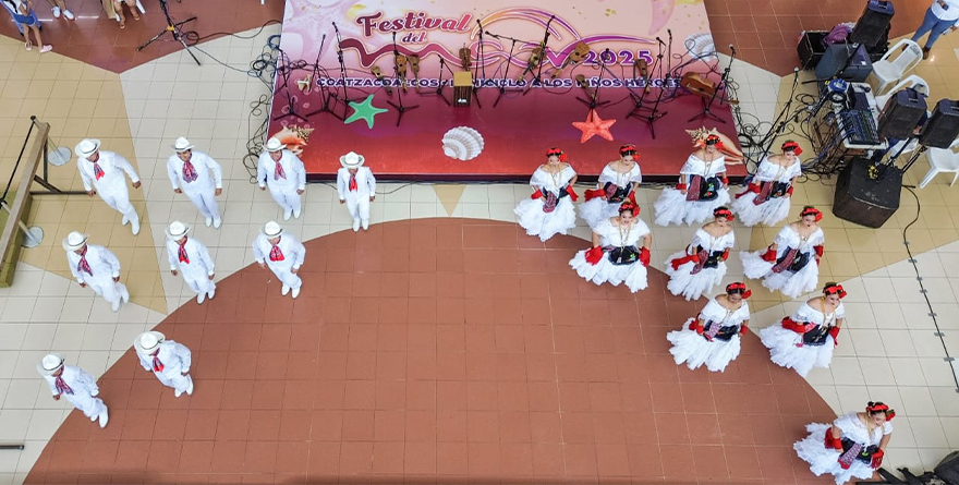 COATZACOALCOS VIVE UN ENCUENTRO ARTÍSTICO