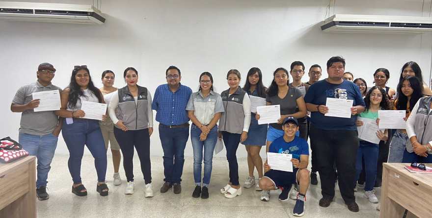 VERACRUZ, LÍDER EN ALFABETIZACIÓN CON PROGRAMA ALFABETIZATEC