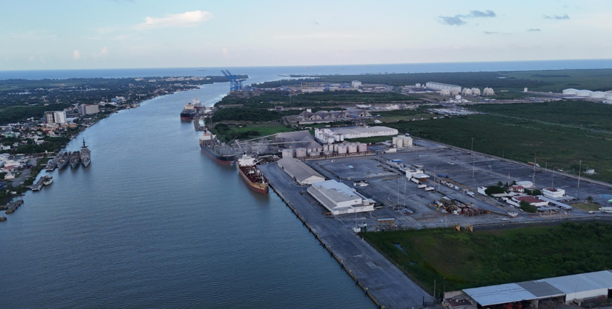 FIRMAN CONVENIO DEL POLO DE DESARROLLO EN TUXPAN