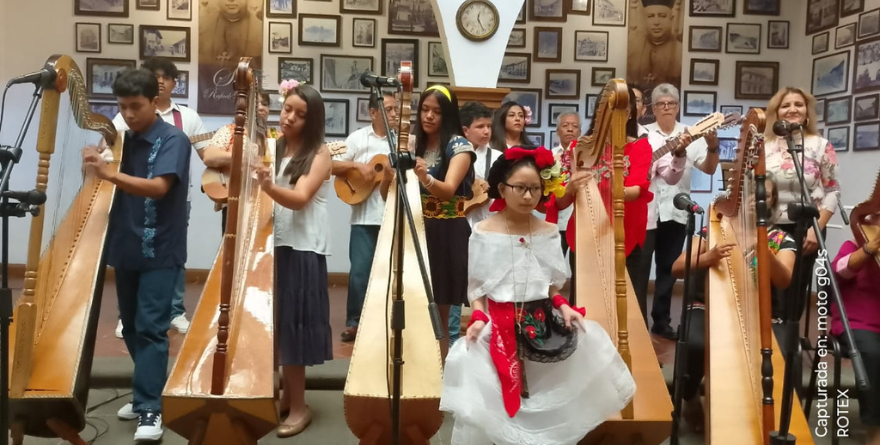 EL ARPA EN LA FAMILIA