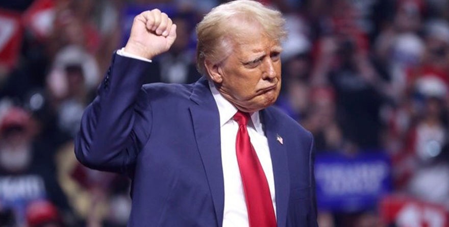 QUIERE TRUMP FIANZAS