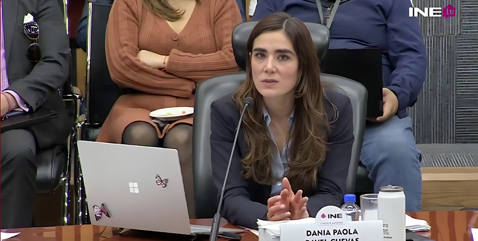 APRUEBA INE NUEVO MODELO DE CREDENCIAL; REFORZARÁ SEGURIDAD