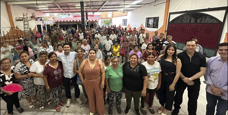 NACHO LUNA INCLUYE A COL. MANANTIALES AL PLAN MUNICIPAL