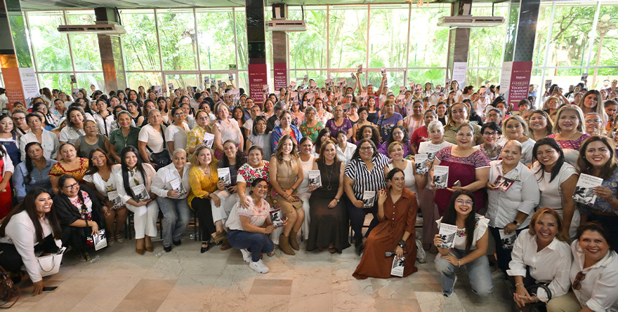 VERACRUZ ESCUCHA, ACTÚA Y TRANSFORMA: ROCÍO NAHLE