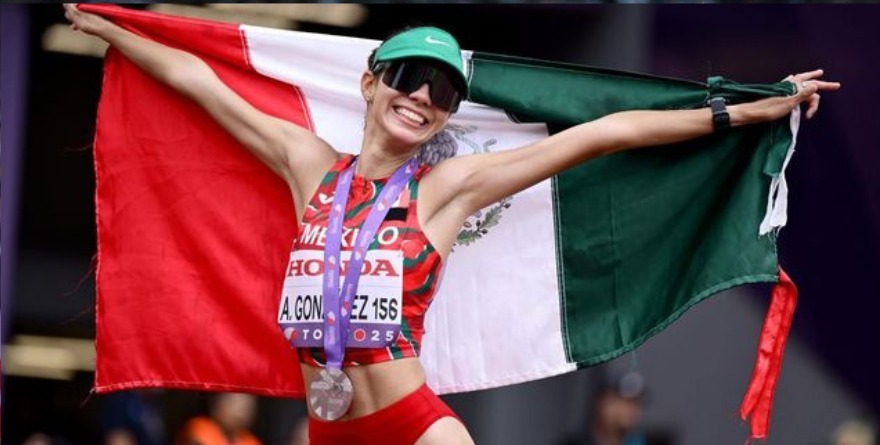 ALEGNA GONZÁLEZ LOGRA LA PLATA EN EL MUNDIAL