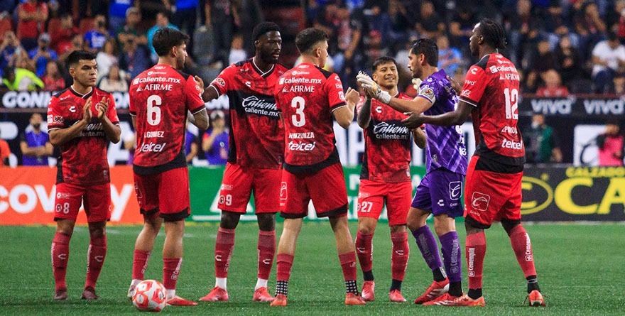 TERMINA XOLOS CON RACHA INVICTA DE CRUZ AZUL