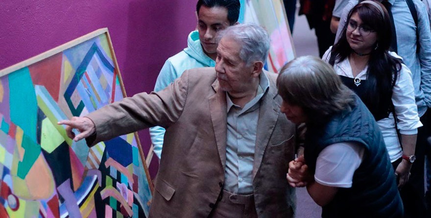 ‘ES TAN FÁCIL QUERER A HUGO HIRIART’