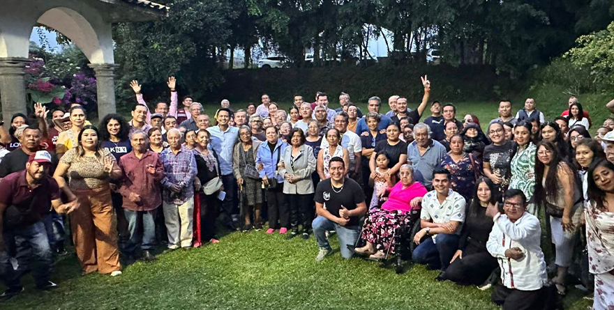 NACHO LUNA ESCUCHA Y CONSTRUYE CONFIANZA EN COATEPEC