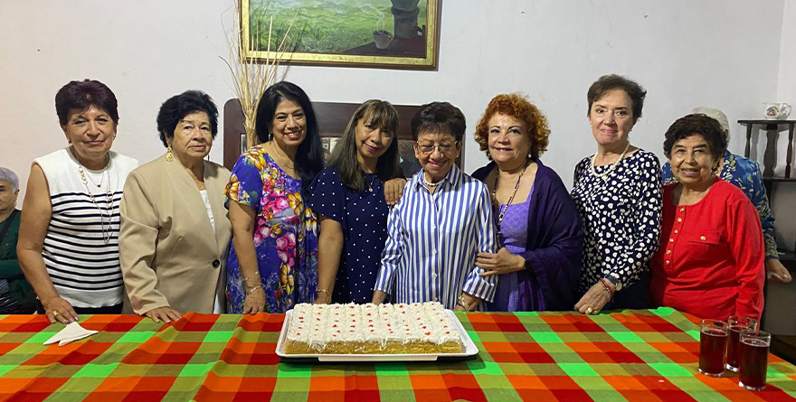 REUNIÓN Y FESTEJO EN CASA MUSEO