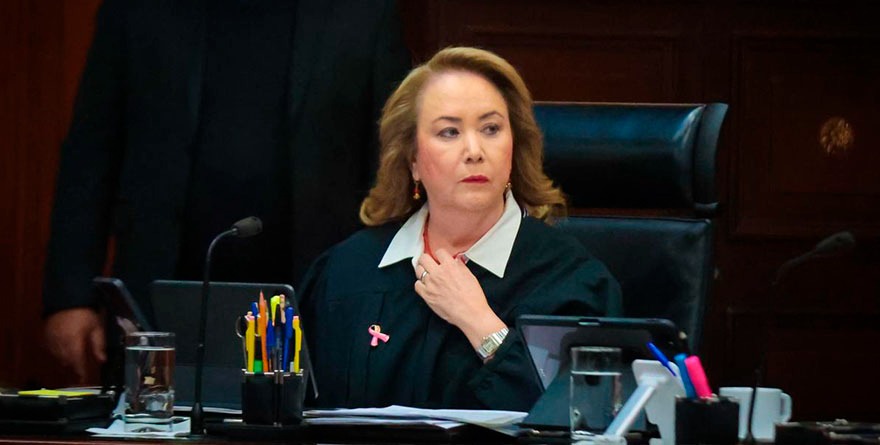 YASMÍN ESQUIVEL Y LA DIGNIDAD: UN LLAMADO A ESCUCHAR