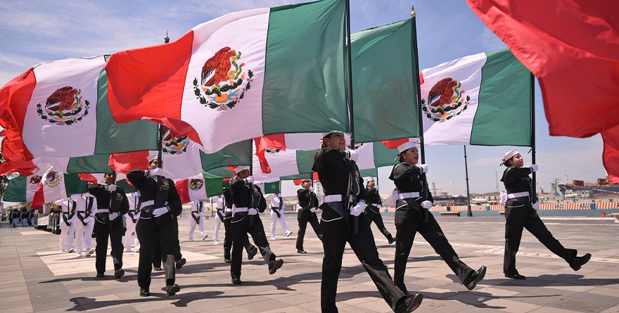 ARMADA DE MEXICO, CONSTITUCIÓN 1824 Y LA PLAZA HEROISMO VERACRUZANO