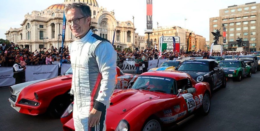 DEBUTA GARCÍA BERNAL COMO PILOTO EN CARRERA PANAMERICANA