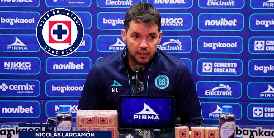 MOTIVA AFICIÓN AL CRUZ AZUL ANTE EL AMÉRICA