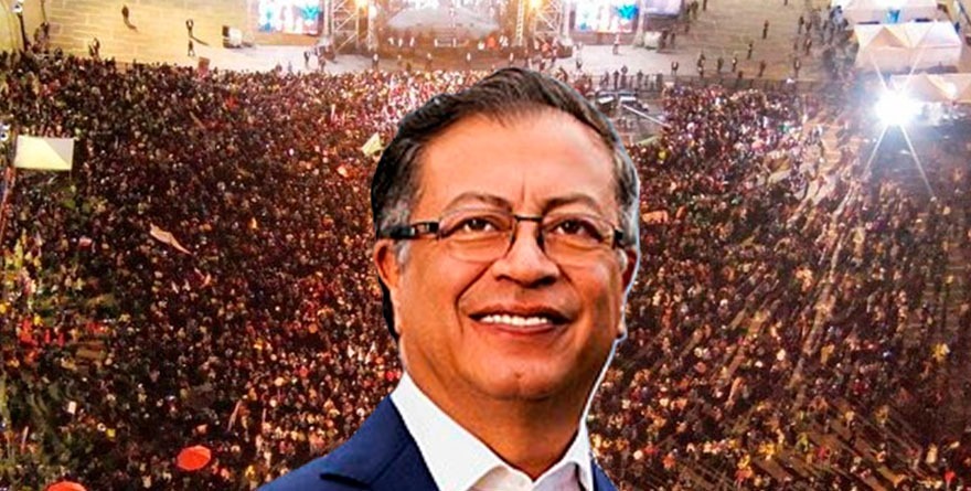 CONGELA EU ACTIVOS DE PETRO Y FAMILIA