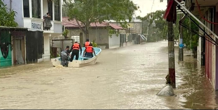 POZA RICA, BAJO EL AGUA