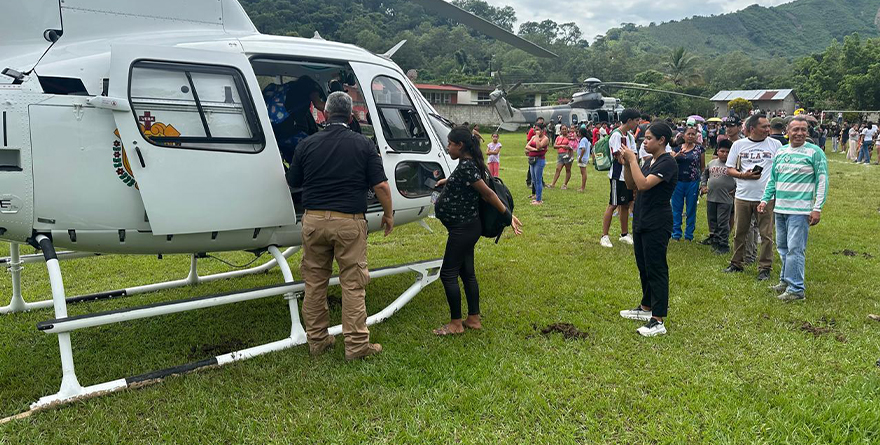 REALIZAN 23 VUELOS DE RESCATE Y ENTREGA DE VÍVERES A MUNICIPIOS INCOMUNICADOS