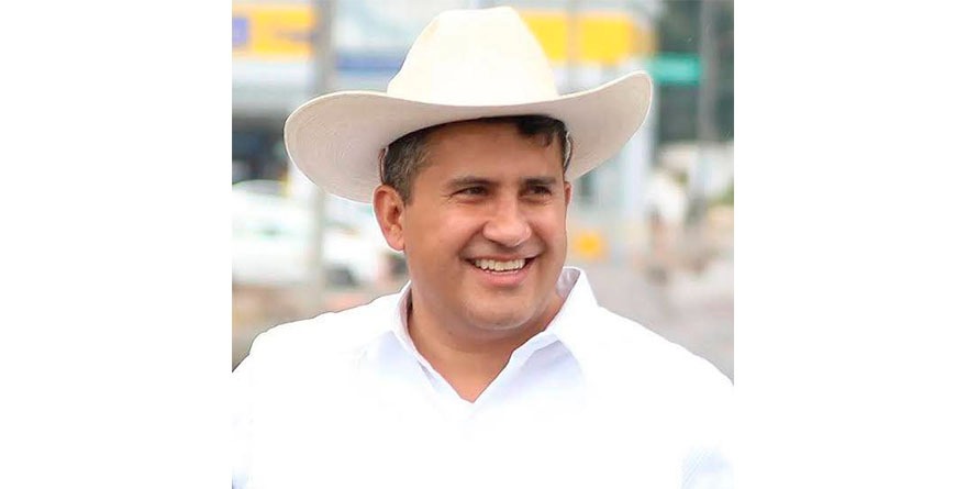 ATACAN A EDIL DE URUAPAN; MATAN A AGRESOR