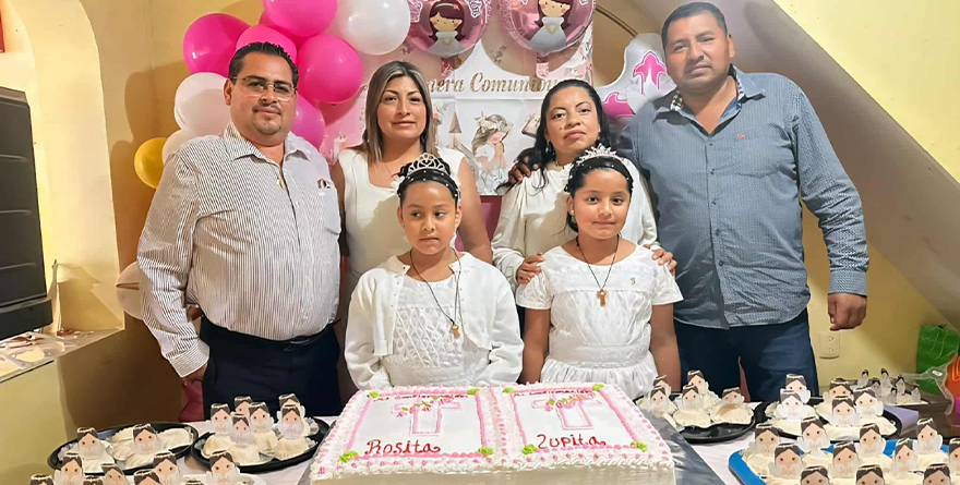 CONFIRMACIÓN DE ROSITA Y LUPITA