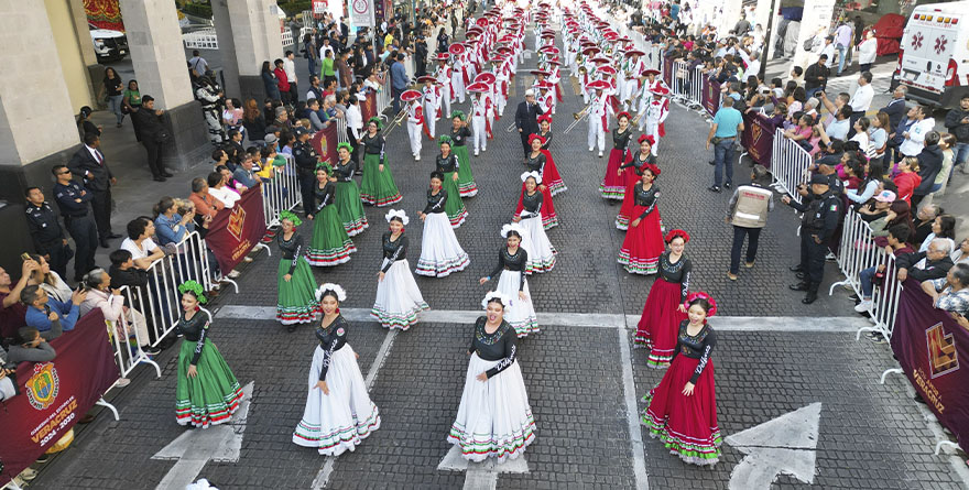 DESFILE POR 115 ANIVERSARIO DE LA REVOLUCIÓN MEXICANA