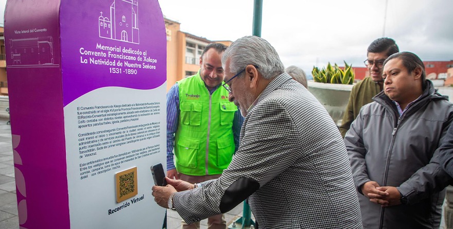 PRESENTAN MEMORIAL DEL CONVENTO FRANCISCANO DE XALAPA