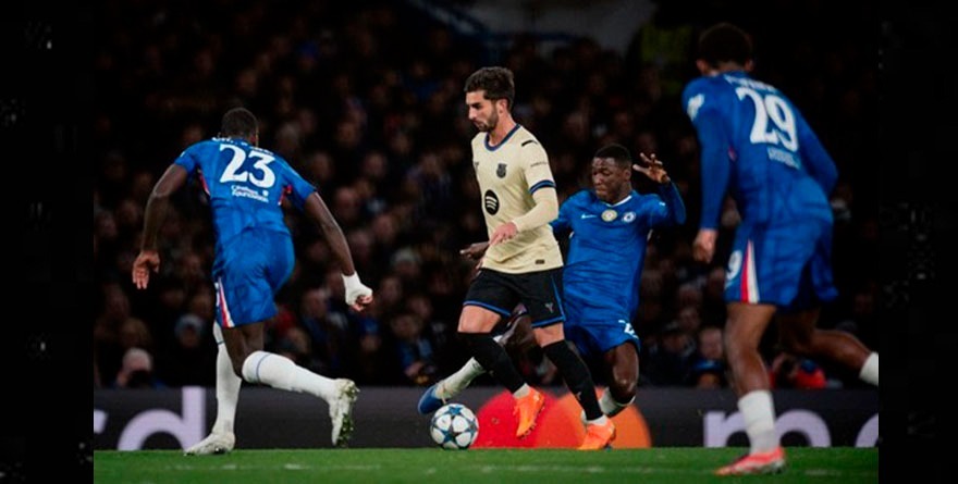 CAE EL BARCELONA ANTE EL CHELSEA