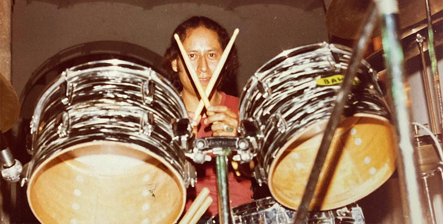 RINDEN HOMENAJE A LA TRAYECTORIA MUSICAL DE JUAN MÉNDEZ
