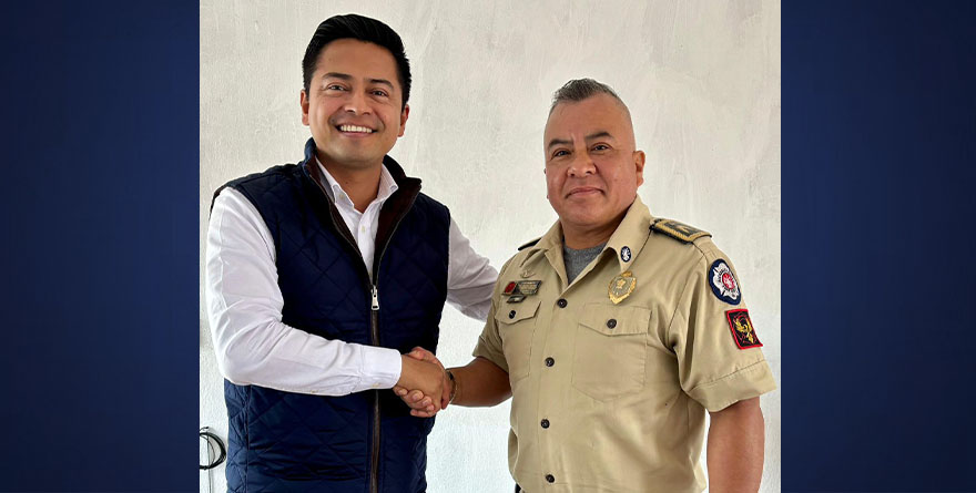 REGRESA DIEGO SOLANO A BOMBEROS COATEPEC