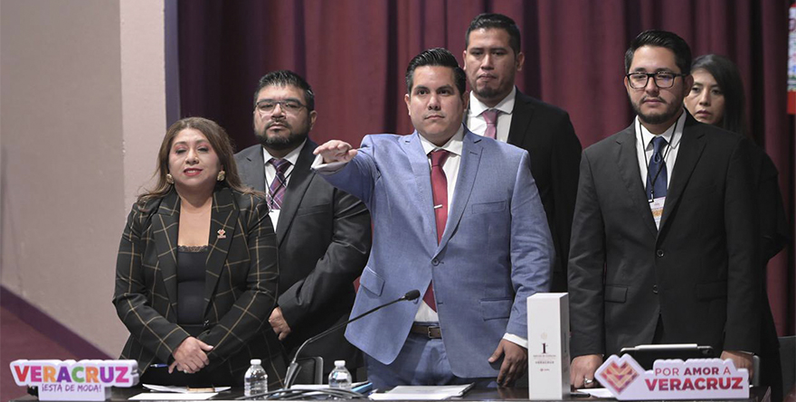 LA COMPARECENCIA QUE PRESUME CIFRAS, PERO EVITA LAS RESPUESTAS
