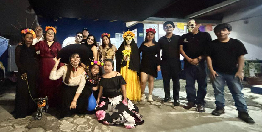 CUA PRESENTE EN EL DESFILE DE CATRINAS 2025