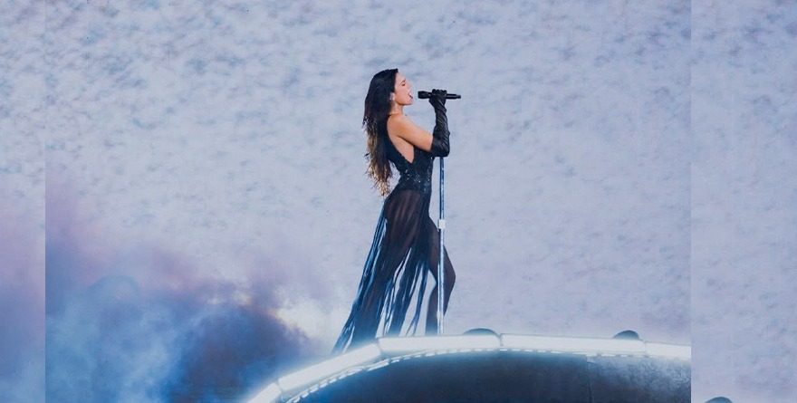 DUA LIPA ENAMORA