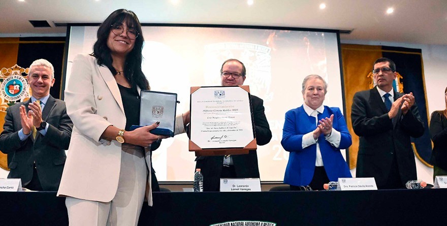 UNAM HONRA LA DEFENSA DE MIGRANTES