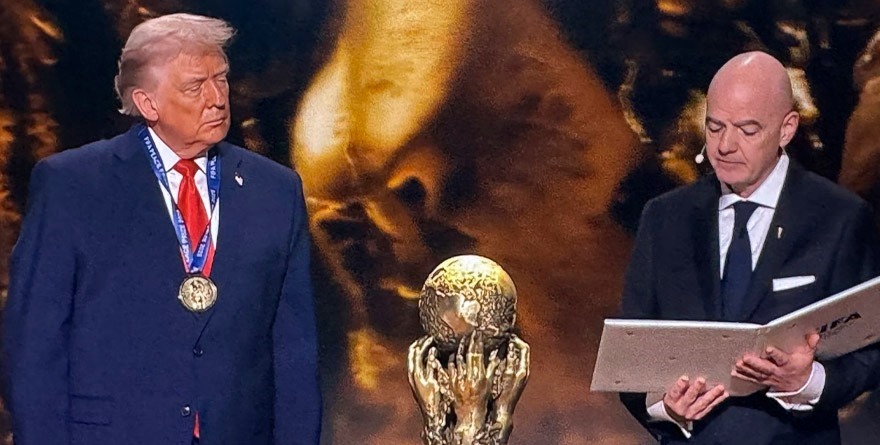 FIFA otorga a Trump el Premio de la Paz