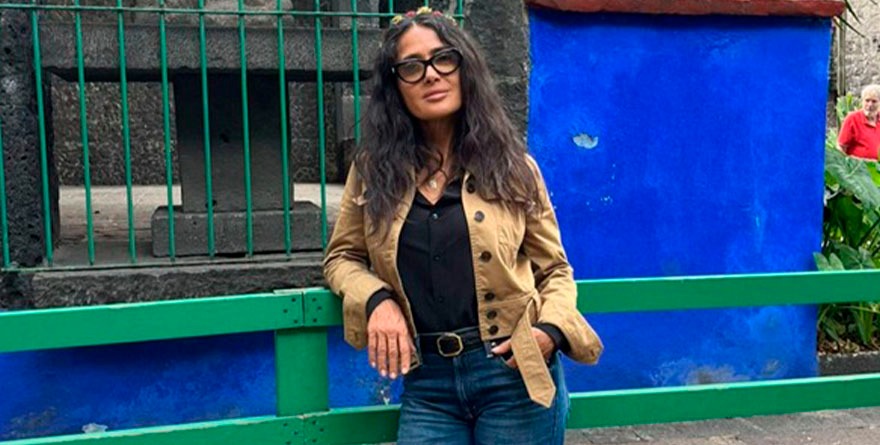 Salma Hayek visita la Casa Azul