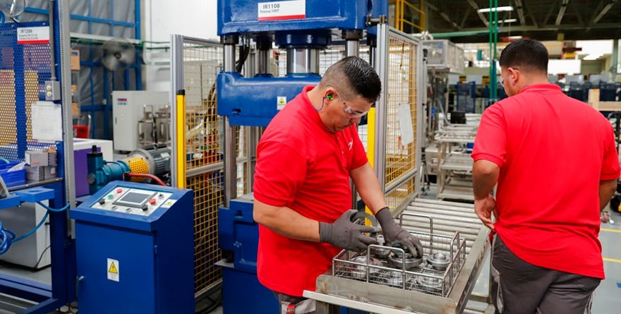DESACELERA CRECIMIENTO DE EMPLEO FORMAL