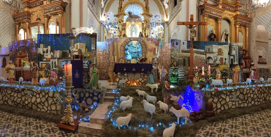 NACIMIENTO MONUMENTAL EN EL SANTUARIO