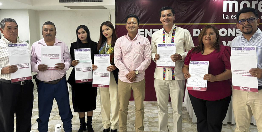 ACREDITAN A REGIDORES MORENISTAS DE COATEPEC