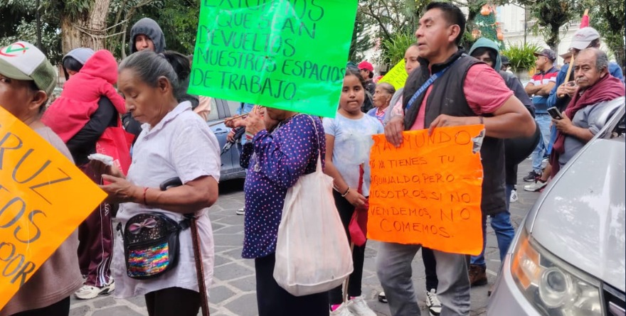 ANTORCHISTAS PROTESTAN POR DESALOJO EN COATEPEC